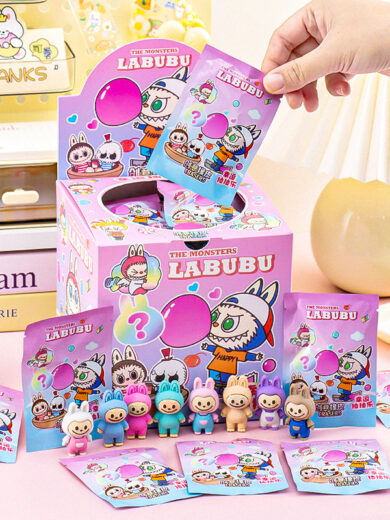 ยางลบสุ่มลาย LABUBU 3D พร้อมซอง